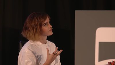 EmmaWatsonFan-nl_2016OurSharedShelf-InCoversationWithGloriaSteinem2808.jpg