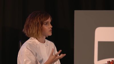 EmmaWatsonFan-nl_2016OurSharedShelf-InCoversationWithGloriaSteinem2810.jpg