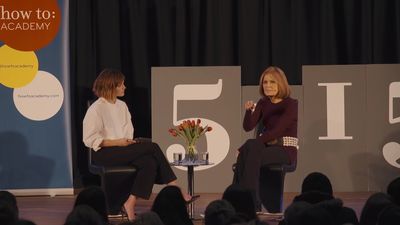 EmmaWatsonFan-nl_2016OurSharedShelf-InCoversationWithGloriaSteinem2826.jpg