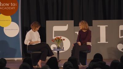 EmmaWatsonFan-nl_2016OurSharedShelf-InCoversationWithGloriaSteinem2965.jpg