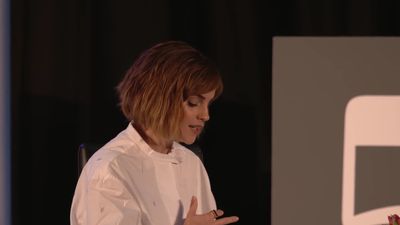 EmmaWatsonFan-nl_2016OurSharedShelf-InCoversationWithGloriaSteinem2983.jpg