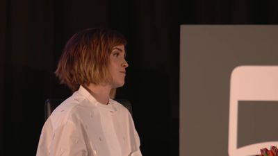 EmmaWatsonFan-nl_2016OurSharedShelf-InCoversationWithGloriaSteinem2987.jpg