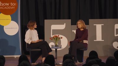 EmmaWatsonFan-nl_2016OurSharedShelf-InCoversationWithGloriaSteinem3371.jpg