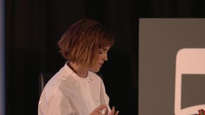 EmmaWatsonFan-nl_2016OurSharedShelf-InCoversationWithGloriaSteinem3453.jpg