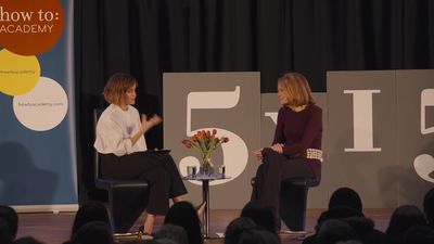 EmmaWatsonFan-nl_2016OurSharedShelf-InCoversationWithGloriaSteinem3656.jpg