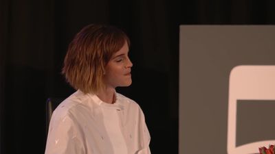 EmmaWatsonFan-nl_2016OurSharedShelf-InCoversationWithGloriaSteinem3923.jpg