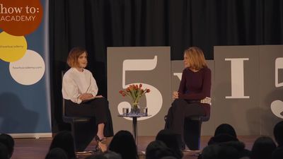 EmmaWatsonFan-nl_2016OurSharedShelf-InCoversationWithGloriaSteinem4085.jpg