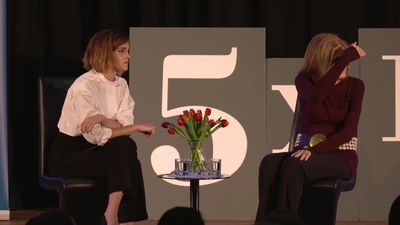 EmmaWatsonFan-nl_2016OurSharedShelf-InCoversationWithGloriaSteinem4122.jpg