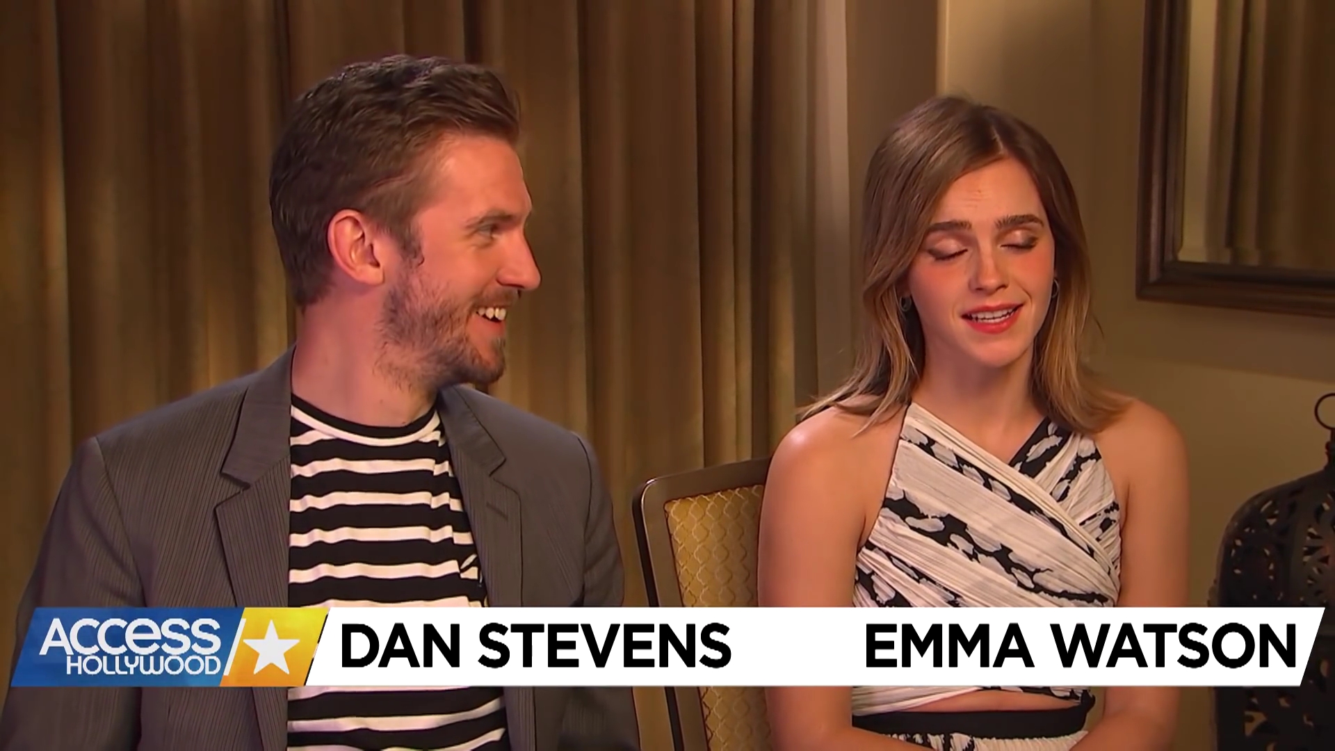 EmmaWatsonFan-dot-nl_2017AccesHollywood0013.jpg EmmaWatsonFan-dot-nl_2017AccesHollywood0013.jpg