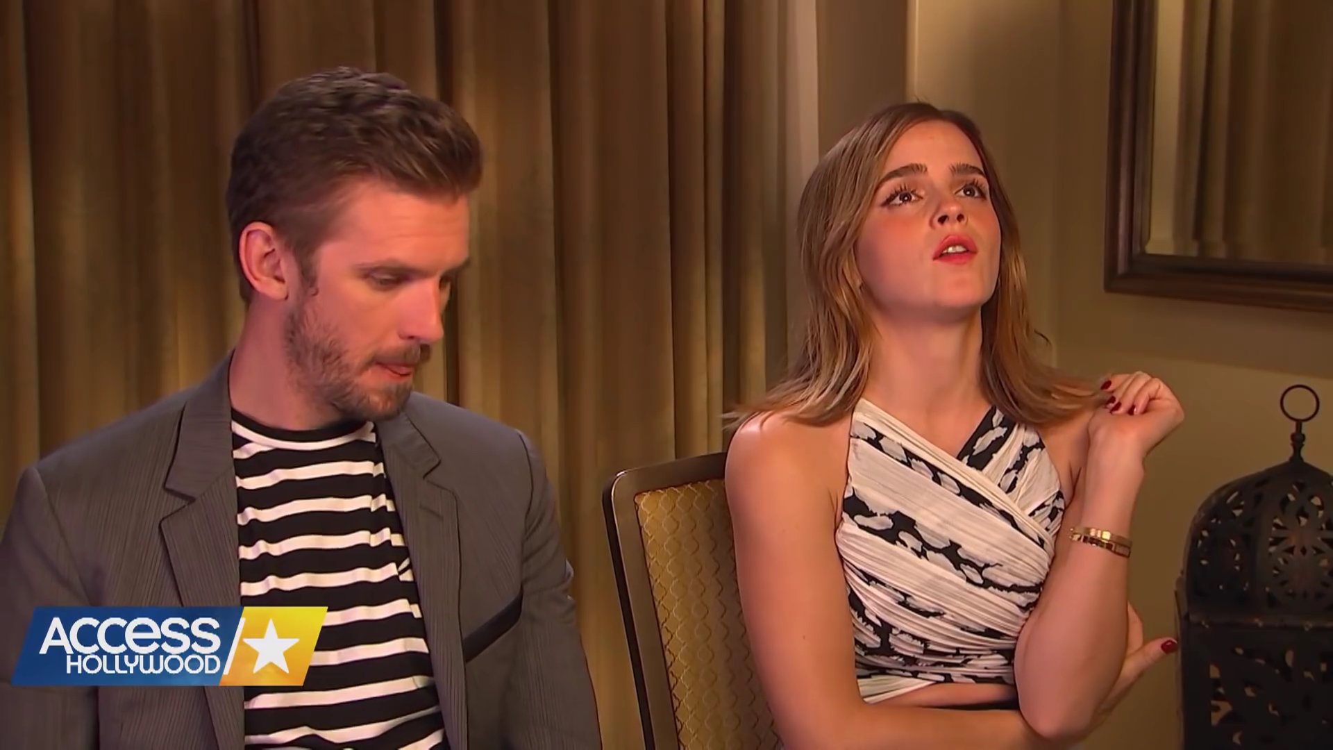 EmmaWatsonFan-dot-nl_2017AccesHollywood0044.jpg EmmaWatsonFan-dot-nl_2017AccesHollywood0044.jpg