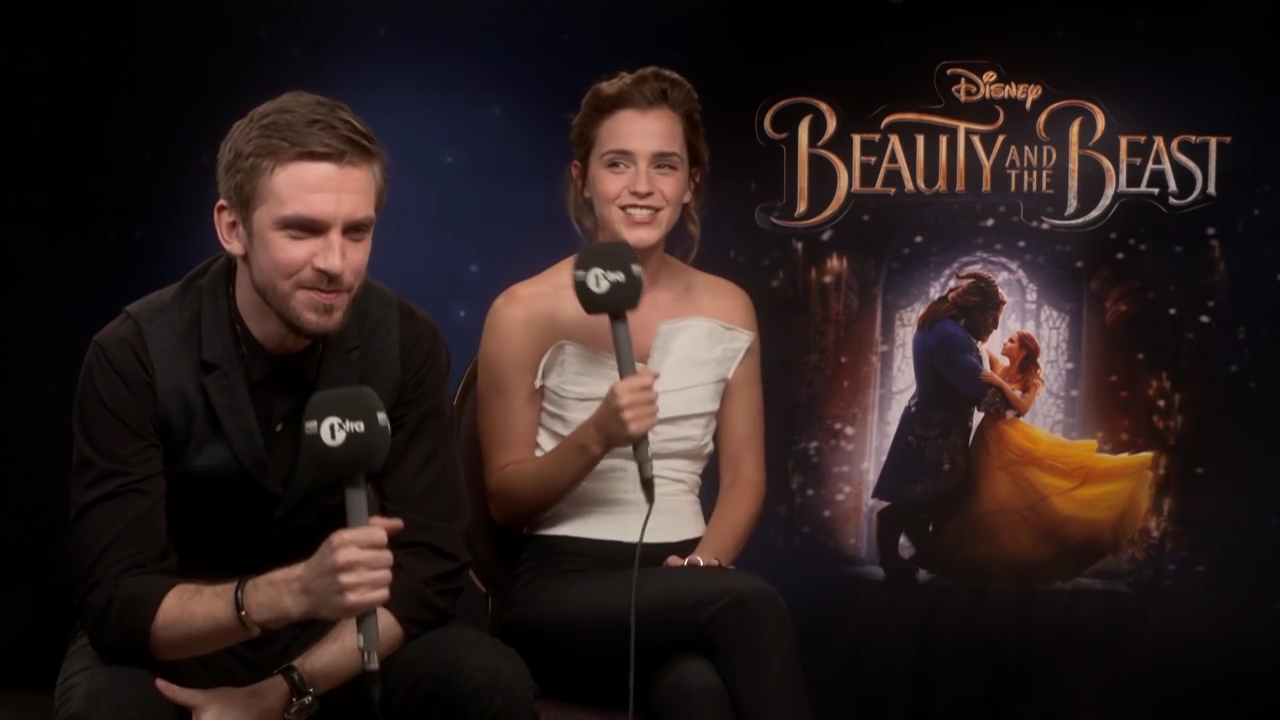 EmmaWatsonFan-dot-NL_2017BeautyAndTheBeastPressJunket-BBCRadio1Xtra0057.jpg