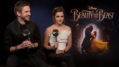 EmmaWatsonFan-dot-NL_2017BeautyAndTheBeastPressJunket-BBCRadio1Xtra0004.jpg