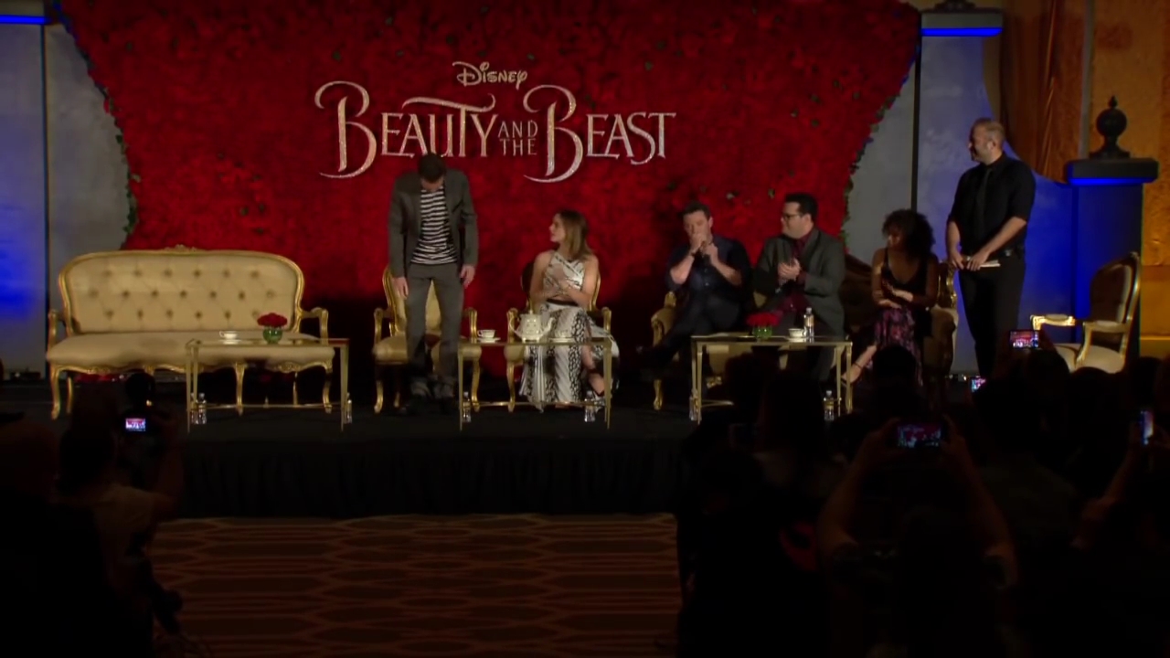 EmmaWatsonFan-dot-nl_BeautyAndTheBeastPersConferentieLA0033.jpg EmmaWatsonFan-dot-nl_BeautyAndTheBeastPersConferentieLA0033.jpg