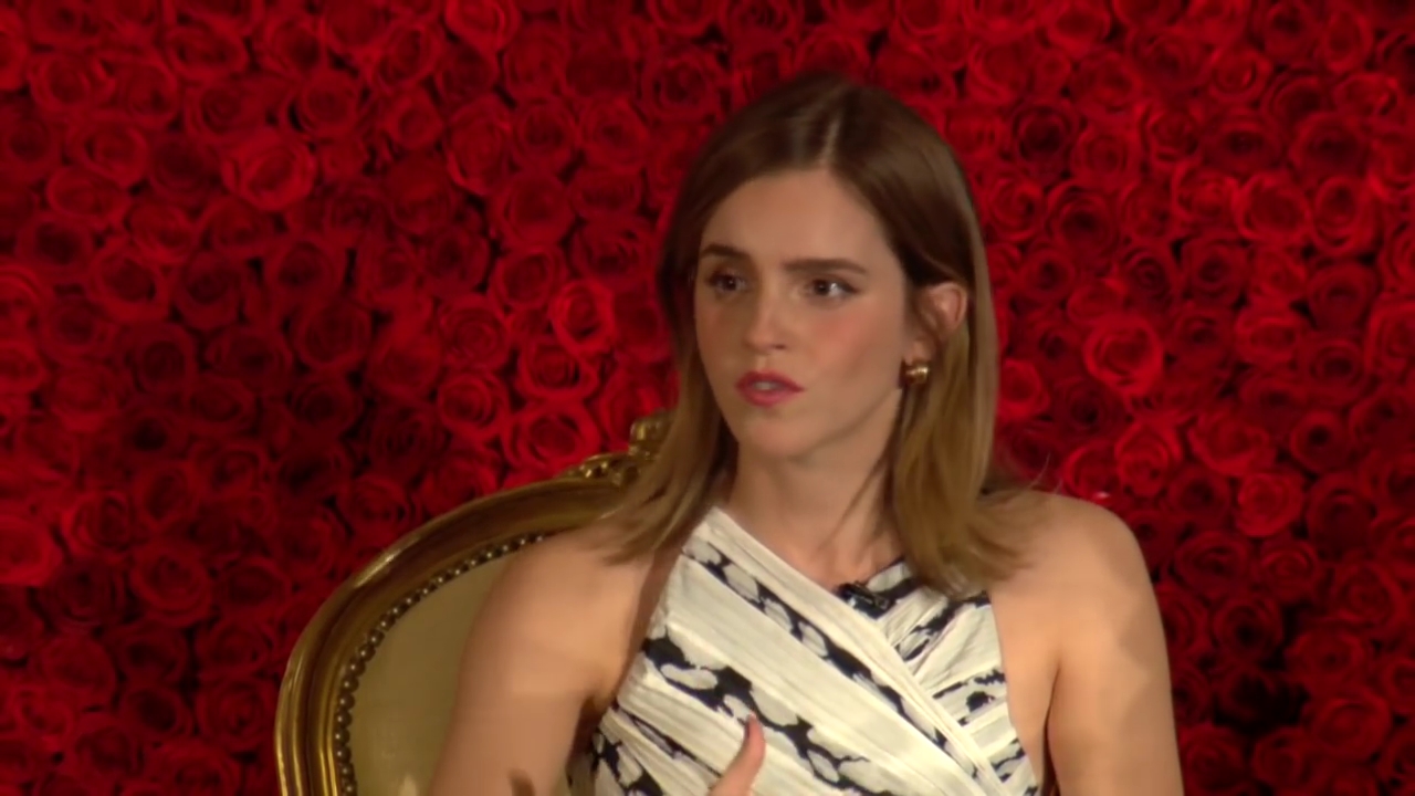 EmmaWatsonFan-dot-nl_BeautyAndTheBeastPersConferentieLA1075.jpg