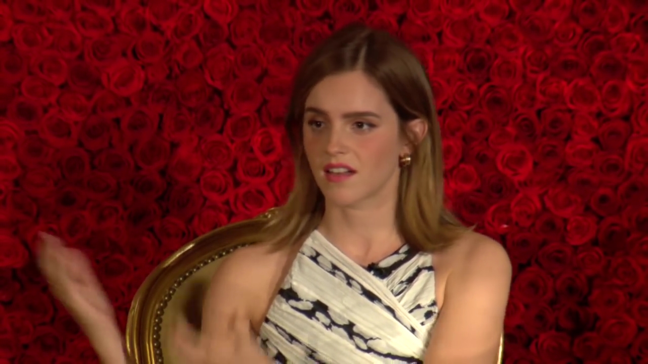 EmmaWatsonFan-dot-nl_BeautyAndTheBeastPersConferentieLA1107.jpg