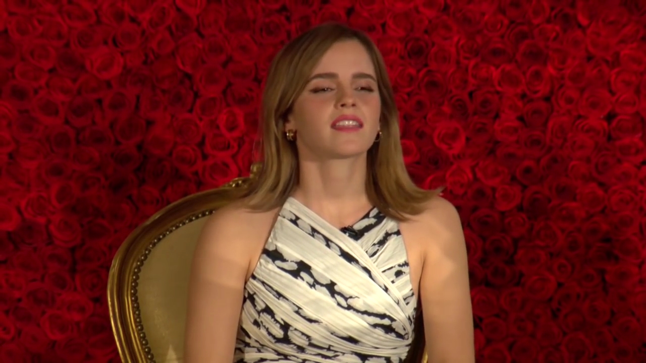 EmmaWatsonFan-dot-nl_BeautyAndTheBeastPersConferentieLA1386.jpg
