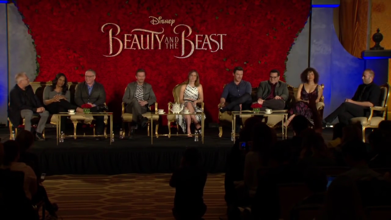 EmmaWatsonFan-dot-nl_BeautyAndTheBeastPersConferentieLA1684.jpg