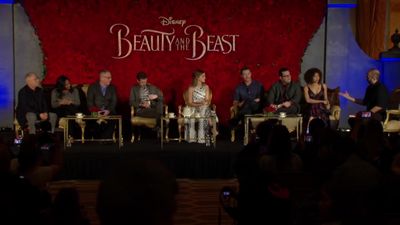 EmmaWatsonFan-dot-nl_BeautyAndTheBeastPersConferentieLA0060.jpg