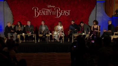 EmmaWatsonFan-dot-nl_BeautyAndTheBeastPersConferentieLA0154.jpg