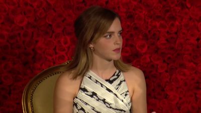 EmmaWatsonFan-dot-nl_BeautyAndTheBeastPersConferentieLA0326.jpg