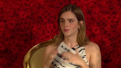 EmmaWatsonFan-dot-nl_BeautyAndTheBeastPersConferentieLA1039.jpg