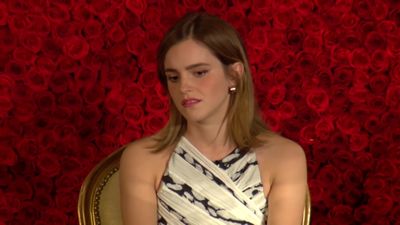 EmmaWatsonFan-dot-nl_BeautyAndTheBeastPersConferentieLA1056.jpg