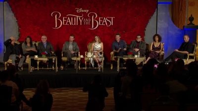 EmmaWatsonFan-dot-nl_BeautyAndTheBeastPersConferentieLA1181.jpg