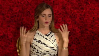 EmmaWatsonFan-dot-nl_BeautyAndTheBeastPersConferentieLA1422.jpg