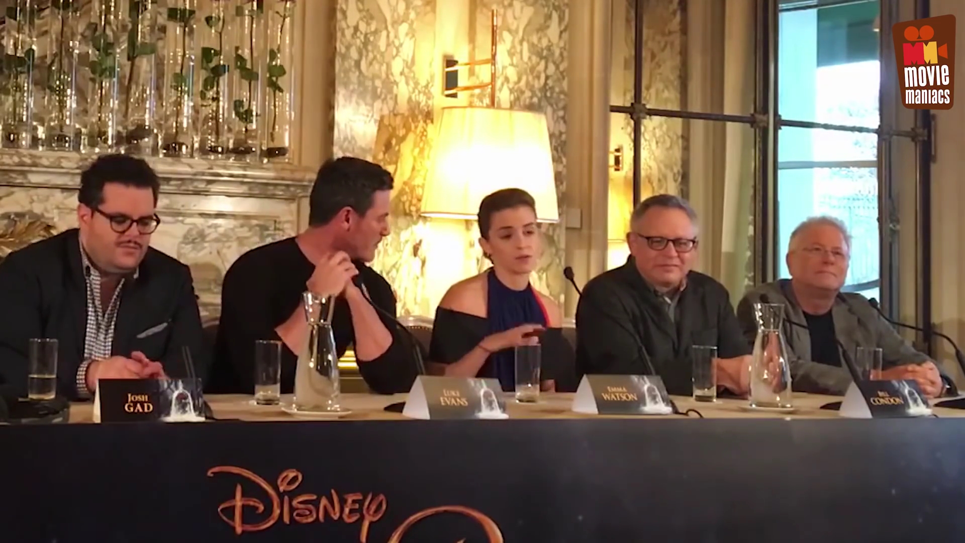 EmmaWatsonFan-dot-nl_BeautyAndTheBeastPersConferentieParijs0182.jpg EmmaWatsonFan-dot-nl_BeautyAndTheBeastPersConferentieParijs0182.jpg