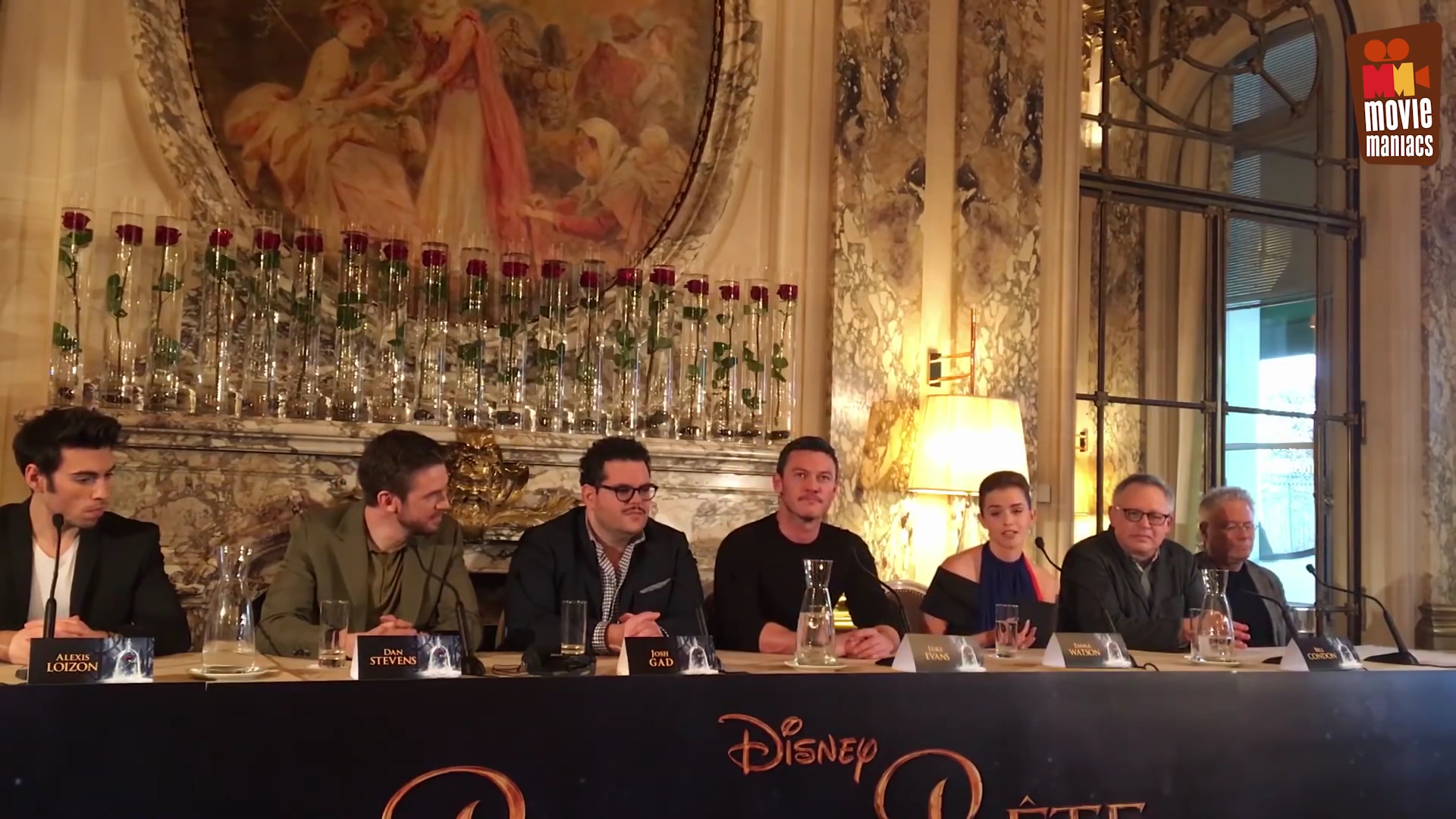 EmmaWatsonFan-dot-nl_BeautyAndTheBeastPersConferentieParijs0846.jpg