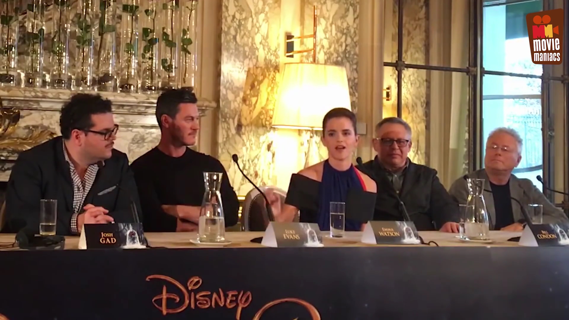 EmmaWatsonFan-dot-nl_BeautyAndTheBeastPersConferentieParijs1401.jpg EmmaWatsonFan-dot-nl_BeautyAndTheBeastPersConferentieParijs1401.jpg