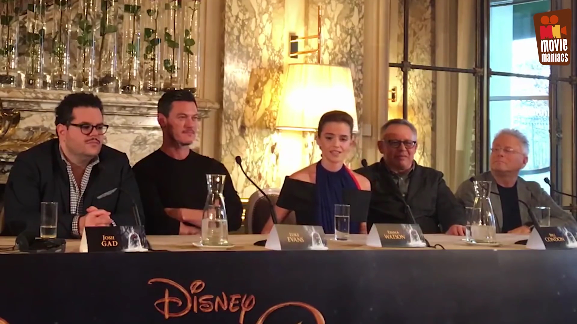 EmmaWatsonFan-dot-nl_BeautyAndTheBeastPersConferentieParijs1425.jpg EmmaWatsonFan-dot-nl_BeautyAndTheBeastPersConferentieParijs1425.jpg