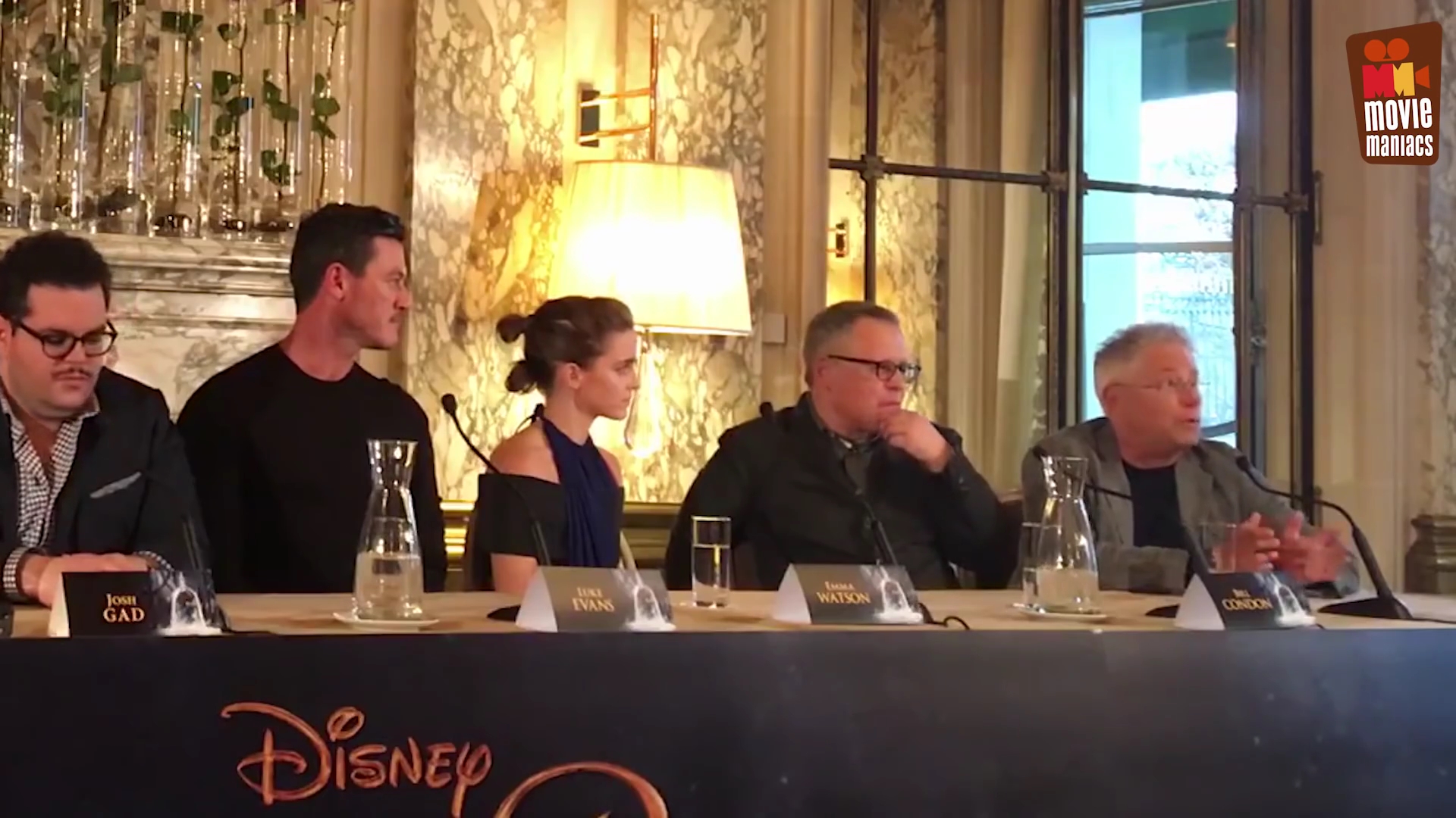 EmmaWatsonFan-dot-nl_BeautyAndTheBeastPersConferentieParijs1523.jpg EmmaWatsonFan-dot-nl_BeautyAndTheBeastPersConferentieParijs1523.jpg