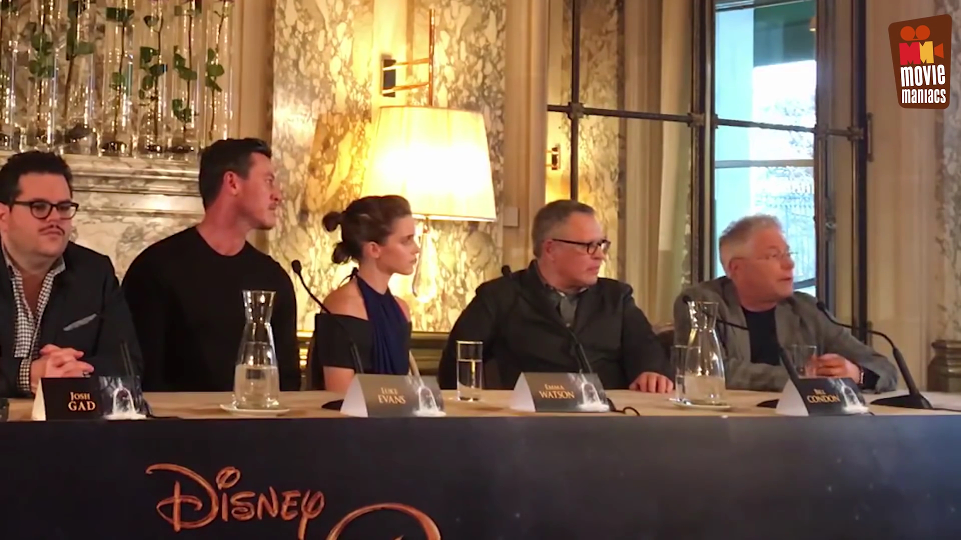 EmmaWatsonFan-dot-nl_BeautyAndTheBeastPersConferentieParijs1545.jpg EmmaWatsonFan-dot-nl_BeautyAndTheBeastPersConferentieParijs1545.jpg