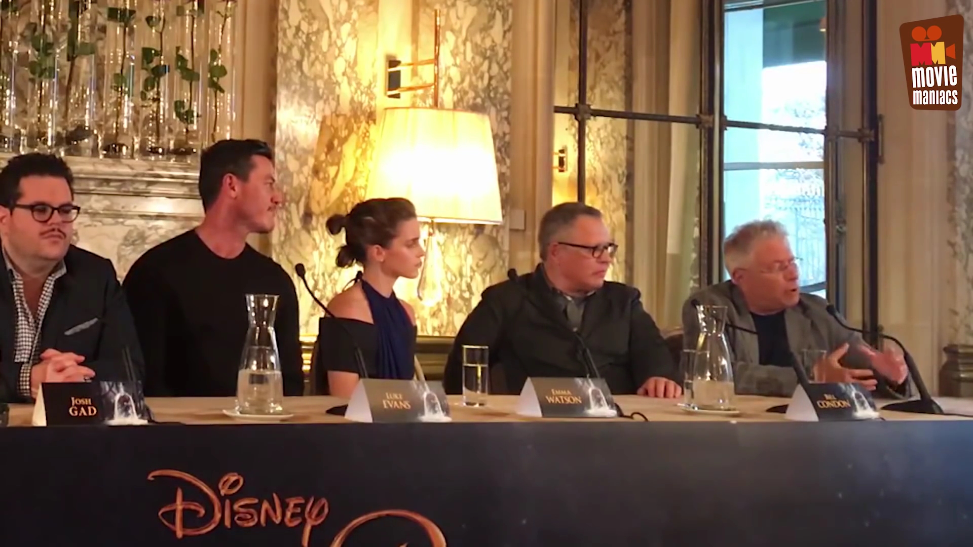 EmmaWatsonFan-dot-nl_BeautyAndTheBeastPersConferentieParijs1546.jpg EmmaWatsonFan-dot-nl_BeautyAndTheBeastPersConferentieParijs1546.jpg