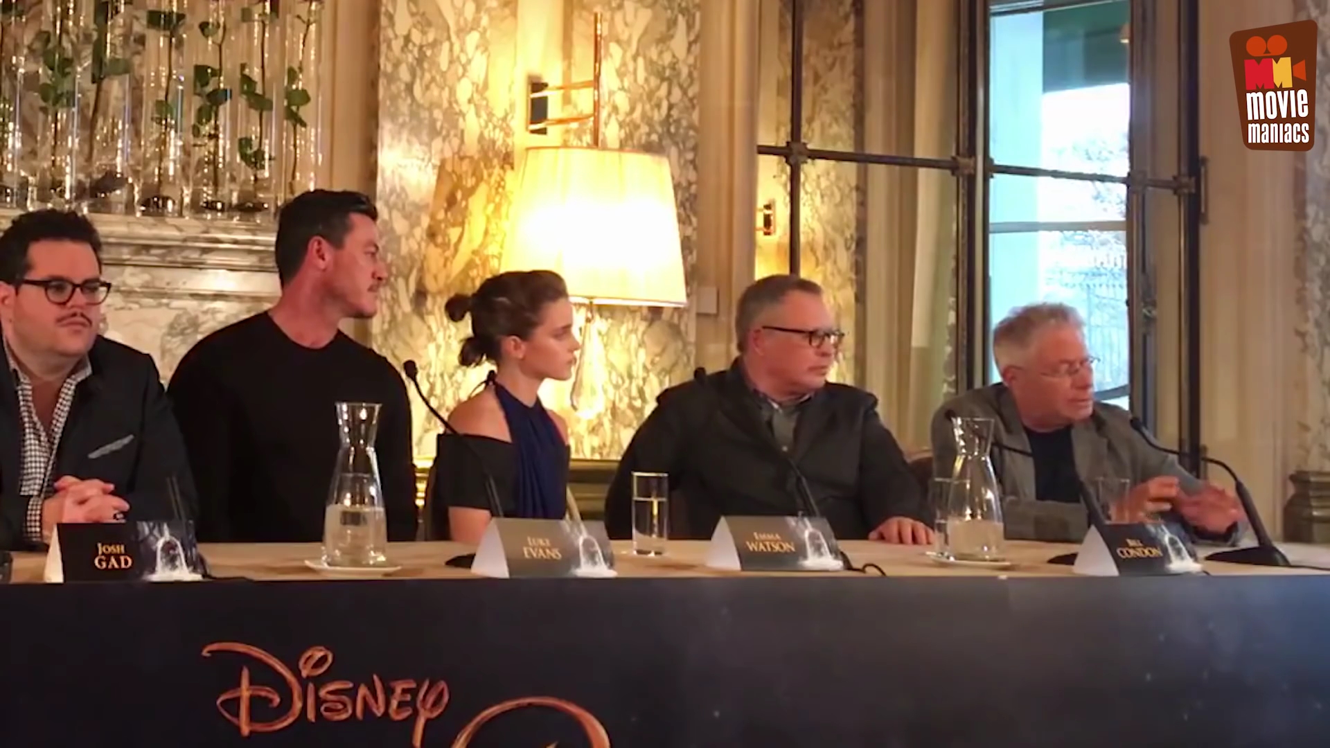 EmmaWatsonFan-dot-nl_BeautyAndTheBeastPersConferentieParijs1549.jpg EmmaWatsonFan-dot-nl_BeautyAndTheBeastPersConferentieParijs1549.jpg