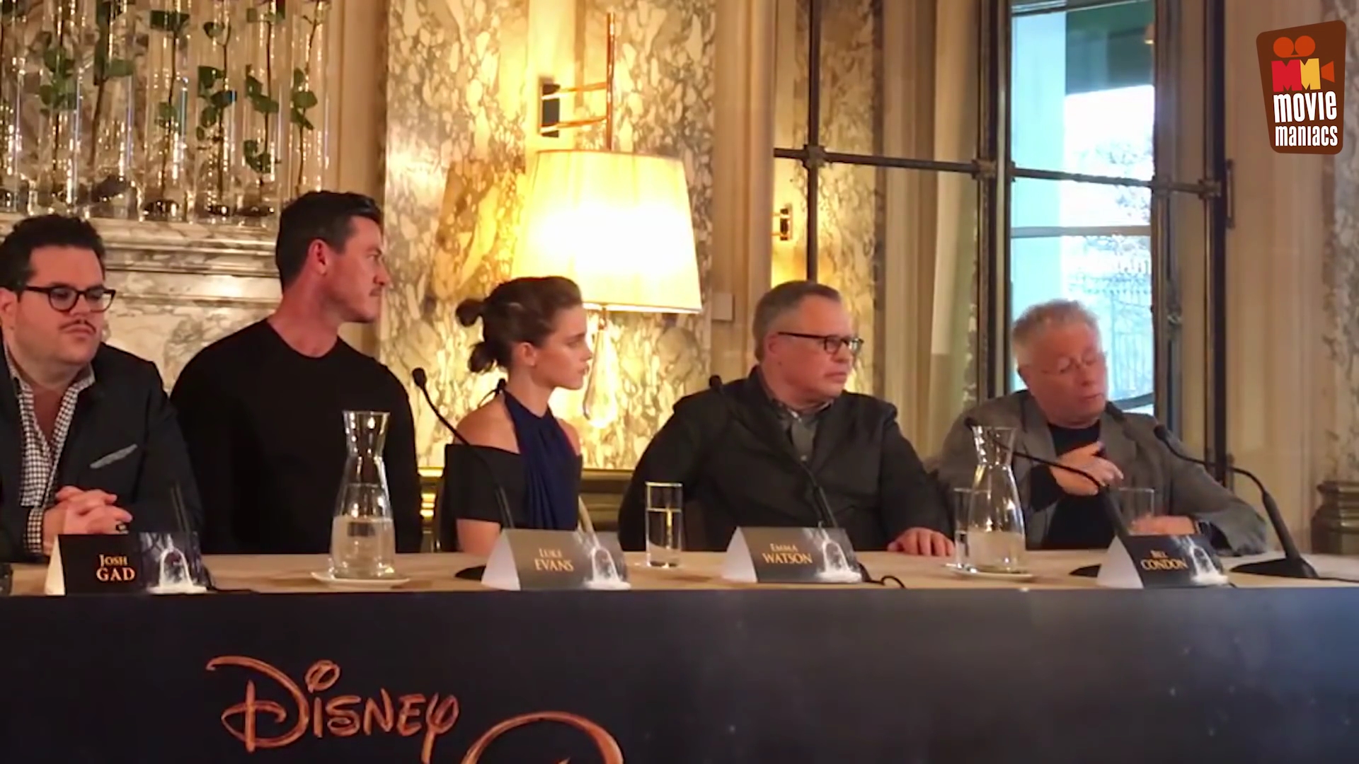 EmmaWatsonFan-dot-nl_BeautyAndTheBeastPersConferentieParijs1556.jpg EmmaWatsonFan-dot-nl_BeautyAndTheBeastPersConferentieParijs1556.jpg