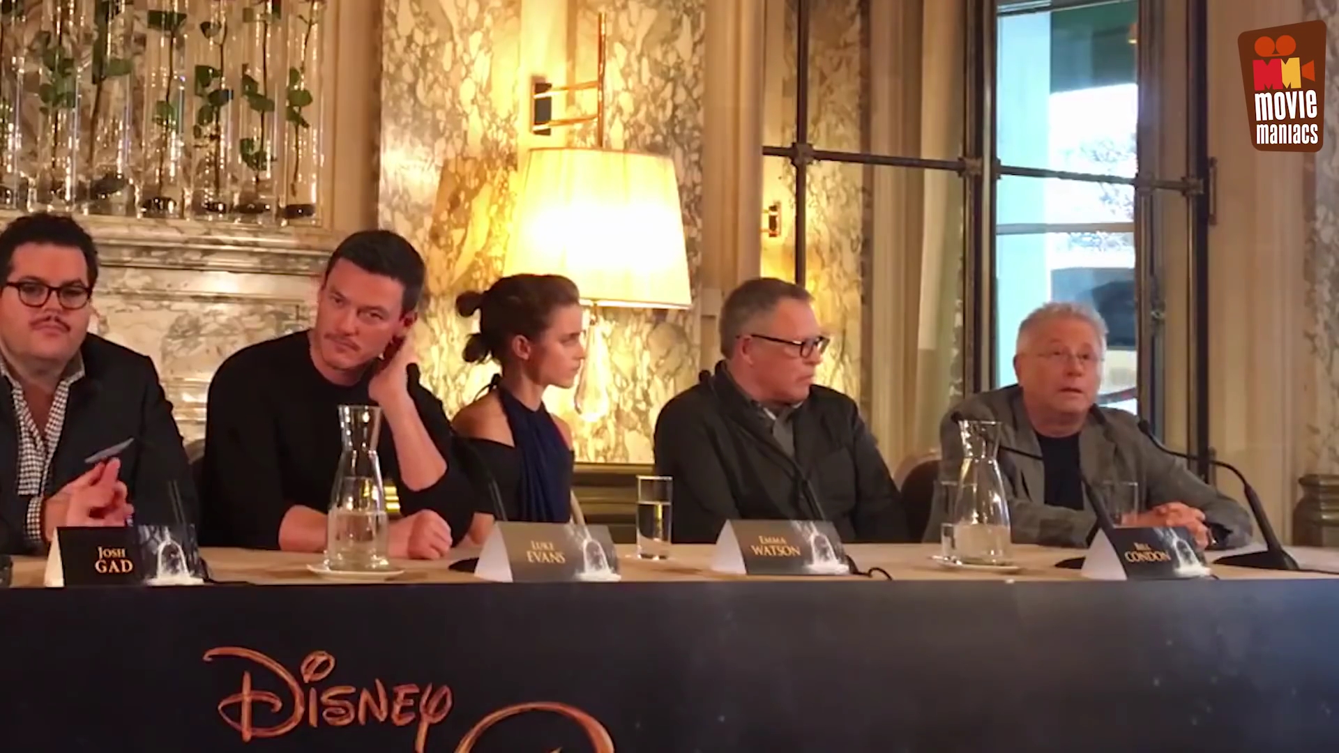 EmmaWatsonFan-dot-nl_BeautyAndTheBeastPersConferentieParijs1622.jpg EmmaWatsonFan-dot-nl_BeautyAndTheBeastPersConferentieParijs1622.jpg