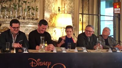EmmaWatsonFan-dot-nl_BeautyAndTheBeastPersConferentieParijs0678.jpg