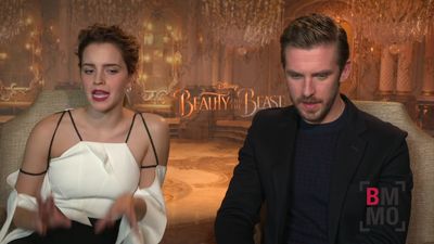 EmmaWatsonFan-dot-NL_2017BeautyAndTheBeastPressJunket-BigMovieMouthOff0019.jpg