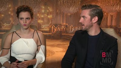 EmmaWatsonFan-dot-NL_2017BeautyAndTheBeastPressJunket-BigMovieMouthOff0096.jpg