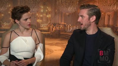 EmmaWatsonFan-dot-NL_2017BeautyAndTheBeastPressJunket-BigMovieMouthOff0098.jpg