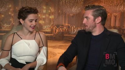 EmmaWatsonFan-dot-NL_2017BeautyAndTheBeastPressJunket-BigMovieMouthOff0104.jpg