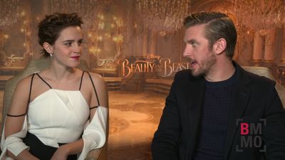 EmmaWatsonFan-dot-NL_2017BeautyAndTheBeastPressJunket-BigMovieMouthOff0162.jpg