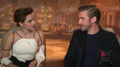 EmmaWatsonFan-dot-NL_2017BeautyAndTheBeastPressJunket-BigMovieMouthOff0175.jpg