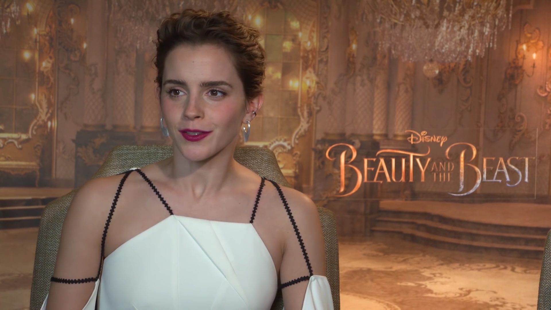 EmmaWatsonFan-dot-NL_2017BeautyAndTheBeastPressJunket-CinemaBlend0139.jpg EmmaWatsonFan-dot-NL_2017BeautyAndTheBeastPressJunket-CinemaBlend0139.jpg