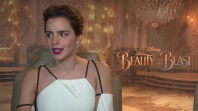 EmmaWatsonFan-dot-NL_2017BeautyAndTheBeastPressJunket-CinemaBlend0145.jpg