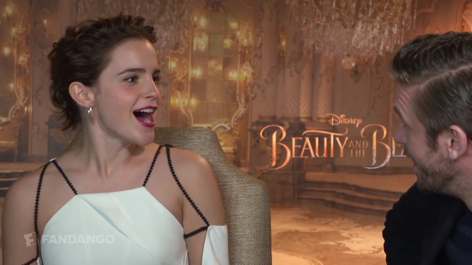 EmmaWatsonFan-dot-NL_2017BeautyAndTheBeastPressJunket-Fandango0009.jpg EmmaWatsonFan-dot-NL_2017BeautyAndTheBeastPressJunket-Fandango0009.jpg