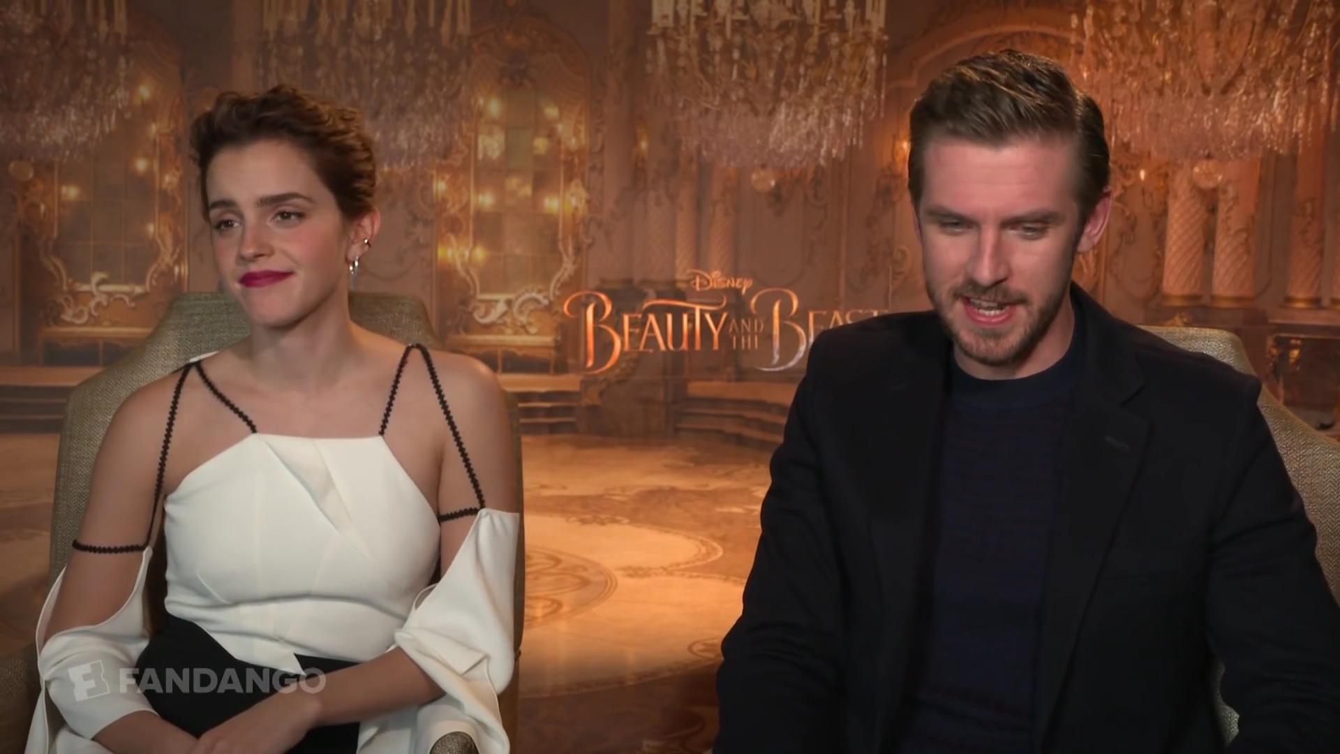 EmmaWatsonFan-dot-NL_2017BeautyAndTheBeastPressJunket-Fandango0024.jpg EmmaWatsonFan-dot-NL_2017BeautyAndTheBeastPressJunket-Fandango0024.jpg