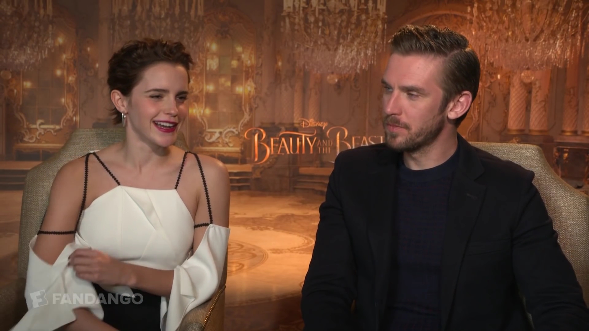 EmmaWatsonFan-dot-NL_2017BeautyAndTheBeastPressJunket-Fandango0167.jpg EmmaWatsonFan-dot-NL_2017BeautyAndTheBeastPressJunket-Fandango0167.jpg